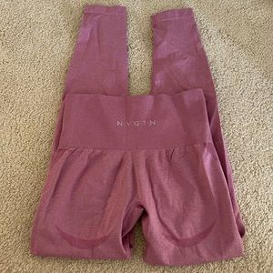 Ankle length NVGTN pink women’s workout leggings size XS